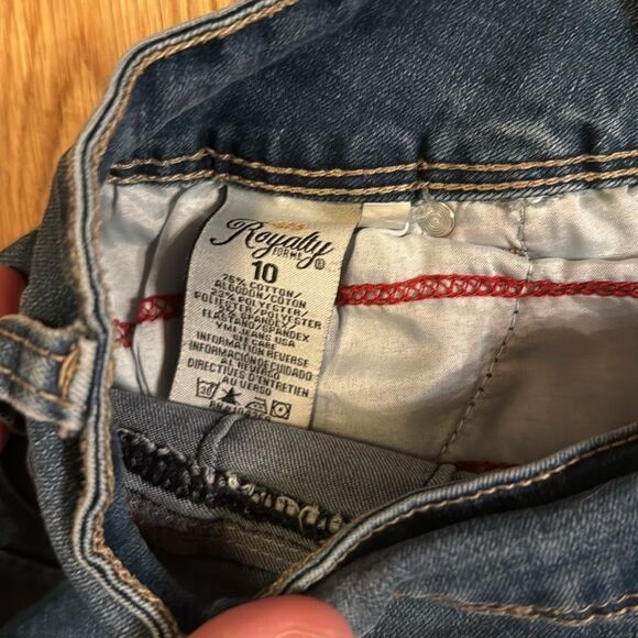 Royalty for me jean shorts sz 10 - Picture 3 of 4